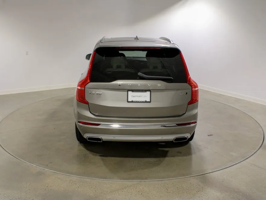 2021 Volvo XC90 T6 Inscription photo 1