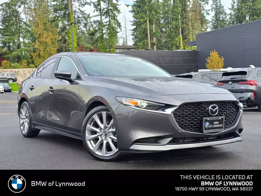 2022 Mazda Mazda3 Select Sedan photo 1