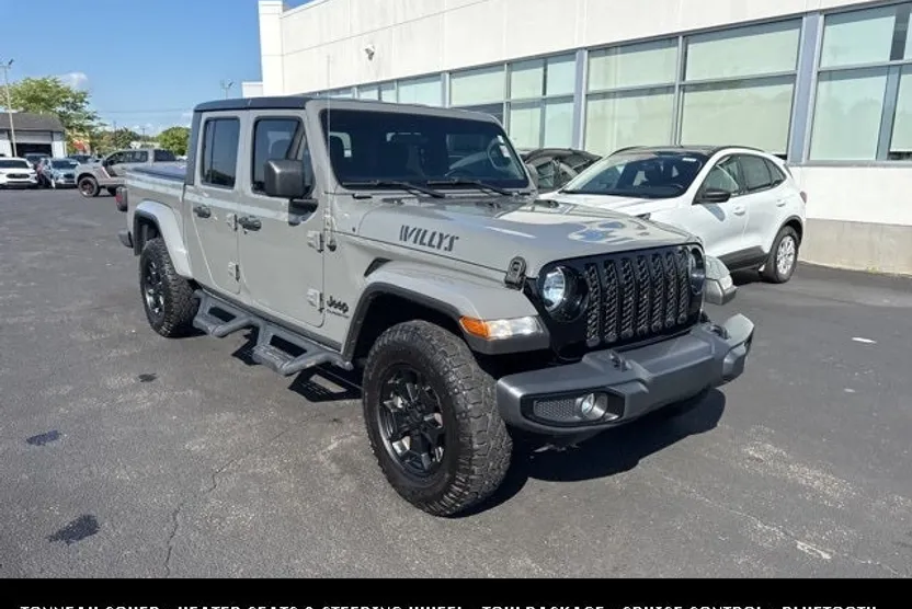2021 Jeep Gladiator Willys photo 1