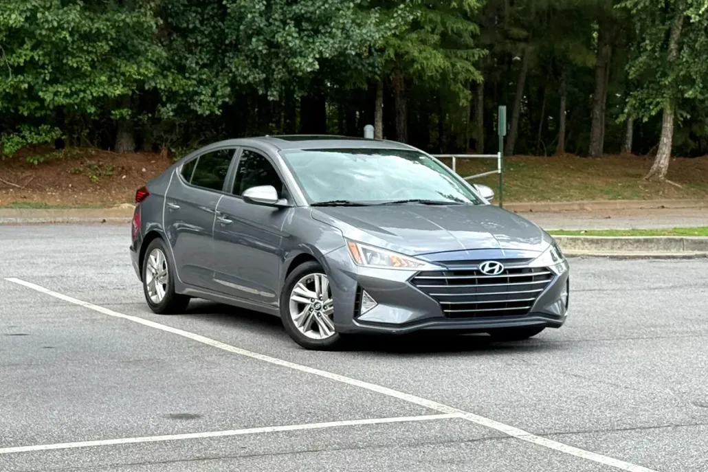 2019 Hyundai Elantra Value Edition photo 1