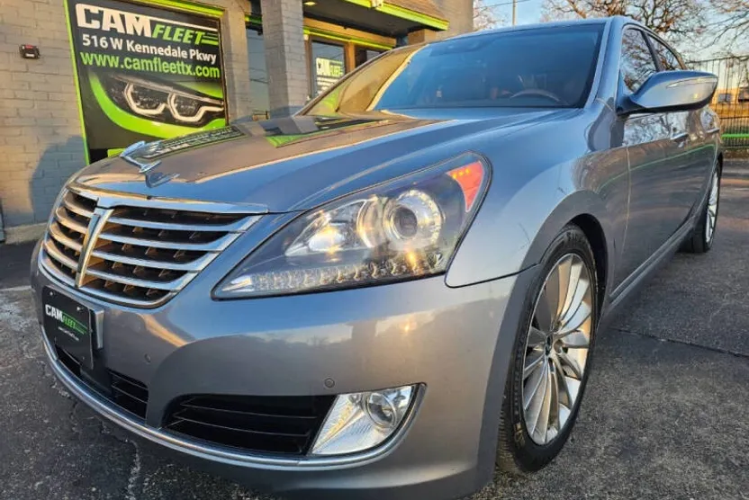 2016 Hyundai Equus Signature photo 1