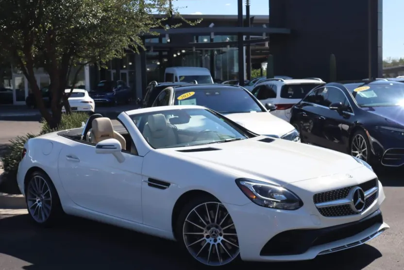 2019 Mercedes Benz SLC 300 photo 1