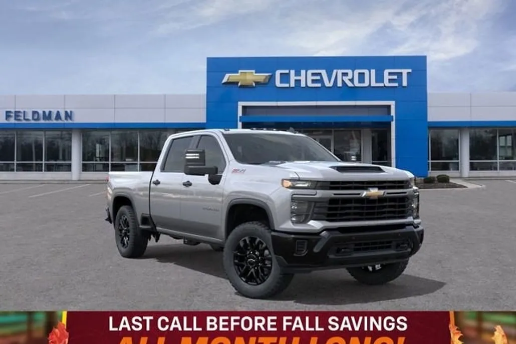 2025 Chevrolet Silverado 2500HD Custom photo 1
