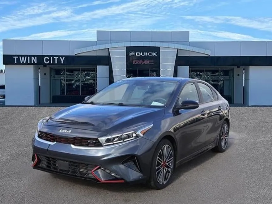 2023 Kia Forte GT photo 1