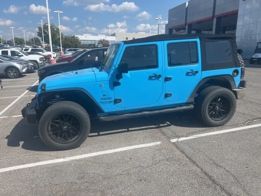 2018 Jeep Wrangler Unlimited Sport photo 1