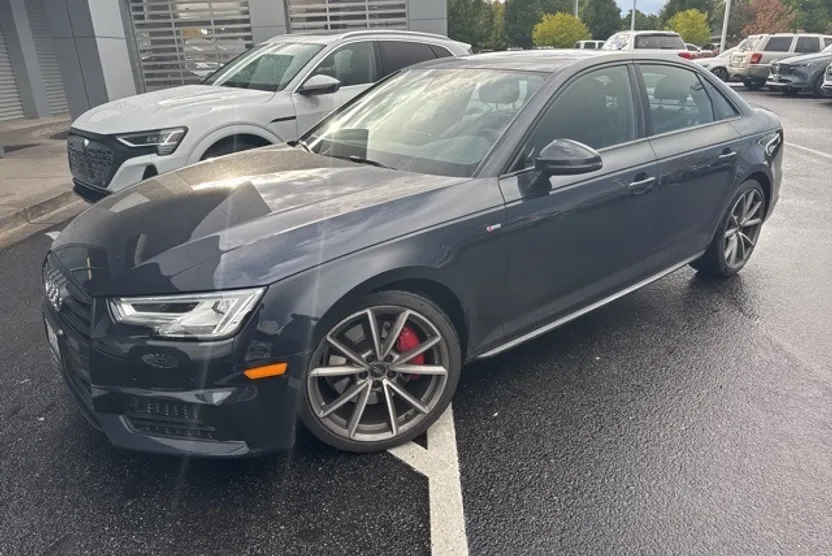 2018 Audi A4 2.0T Premium Plus photo 1