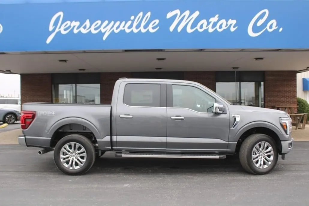 2025 Ford F-150 Lariat photo 1
