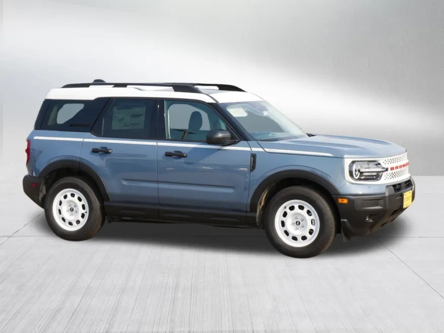 2025 Ford Bronco Sport Heritage photo 1