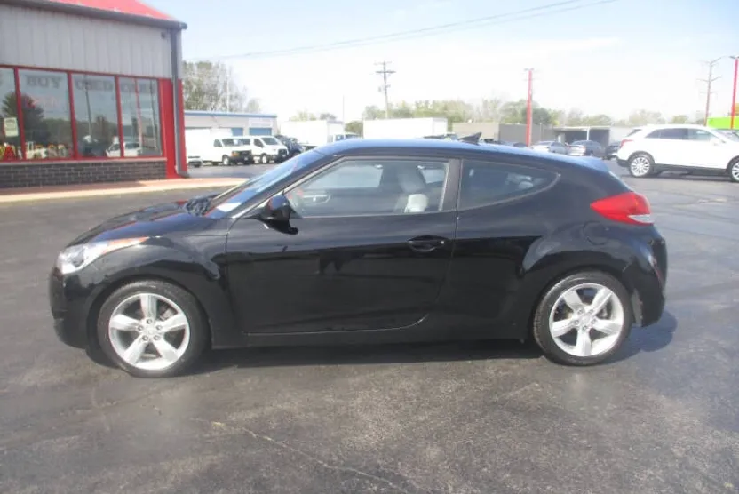2012 Hyundai Veloster photo 1
