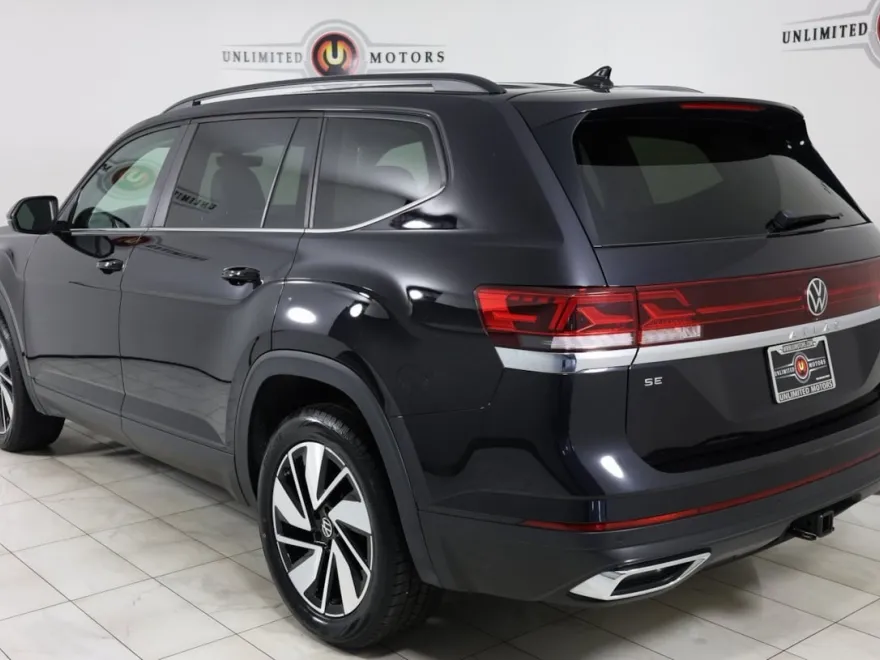 2024 Volkswagen Atlas SE Technology photo 1