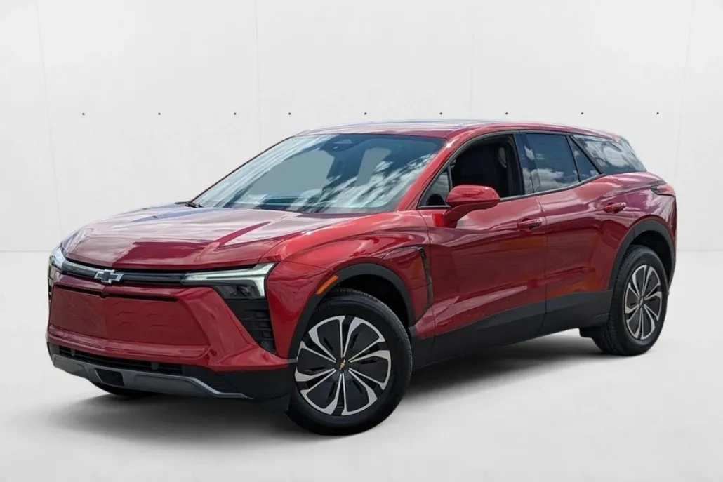 2025 Chevrolet Blazer EV photo 1