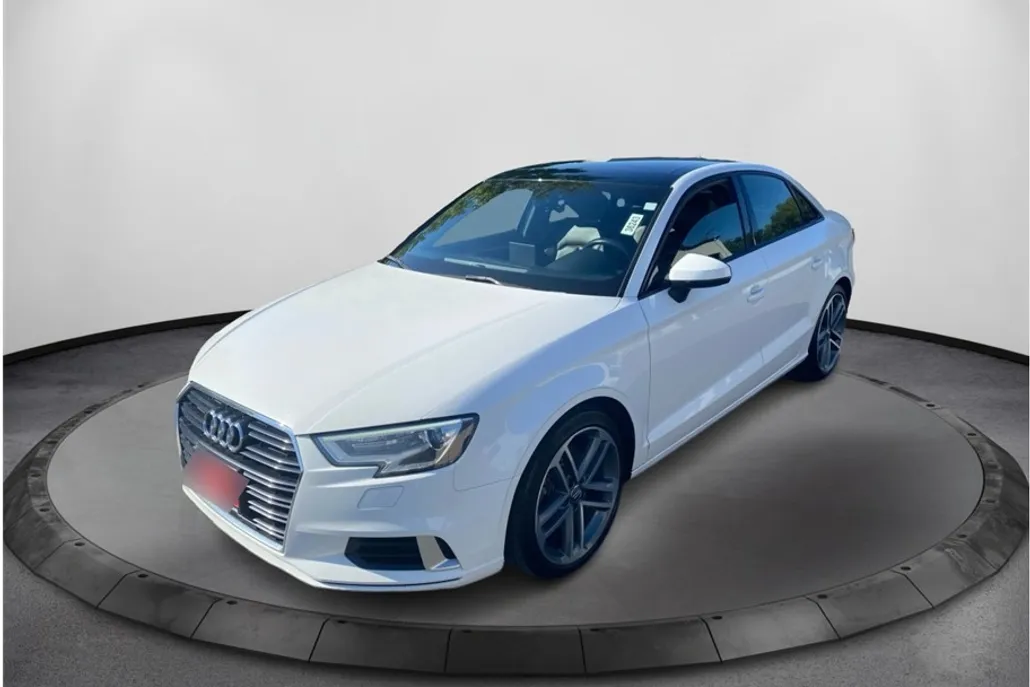 2018 Audi A3 Premium photo 1