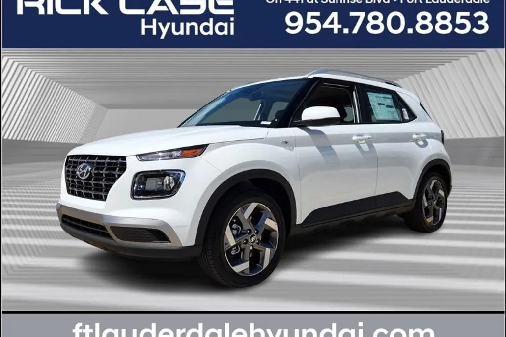 2025 Hyundai Venue SEL photo 1
