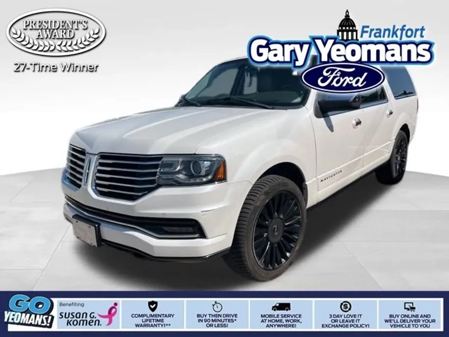 2015 Lincoln Navigator L Base photo 1