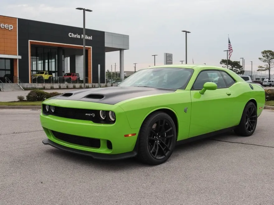 2023 Dodge Challenger SRT8 Hellcat photo 1