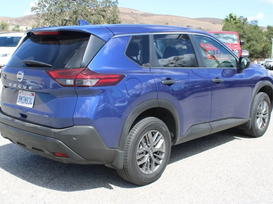 2021 Nissan Rogue S photo 1