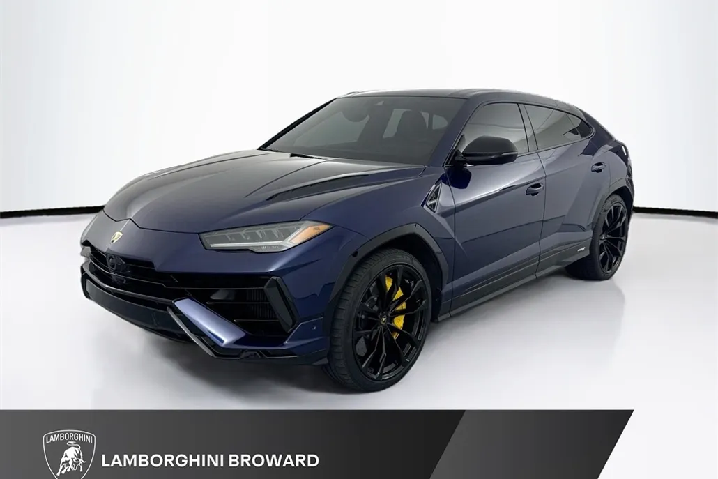 2023 Lamborghini Urus S photo 1