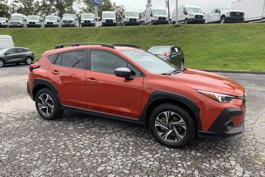 2024 Subaru Crosstrek Premium photo 1