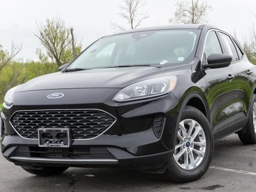 2022 Ford Escape SE photo 1