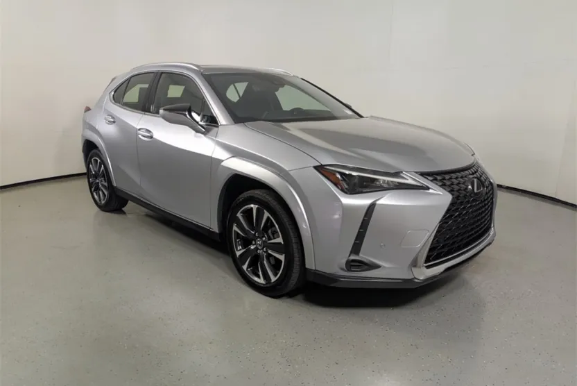 2023 Lexus UX 250h Premium photo 1
