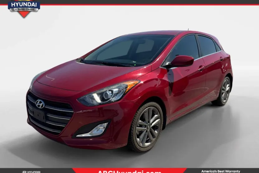 2017 Hyundai Elantra GT Base photo 1