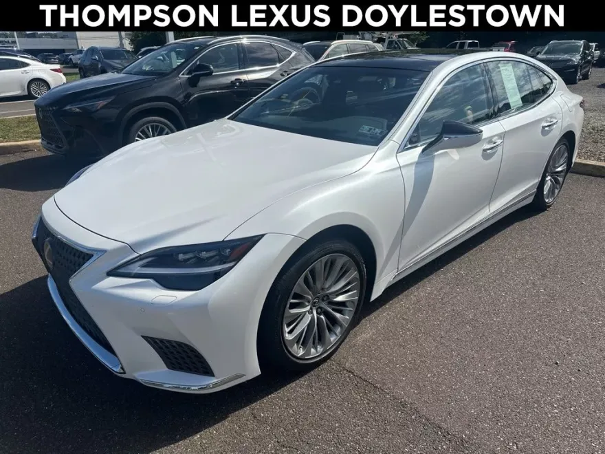 2023 Lexus LS 500 photo 1