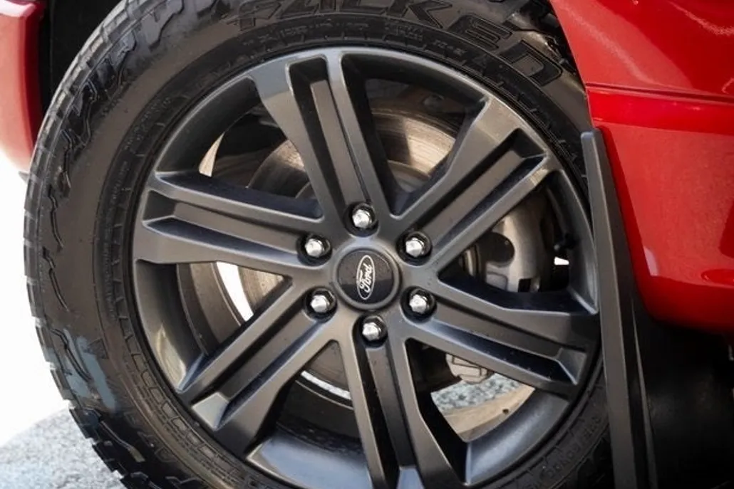 2022 Ford F-150 Lariat photo 1