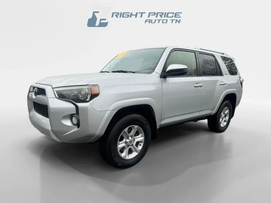 2017 Toyota 4Runner SR5 Premium photo 1