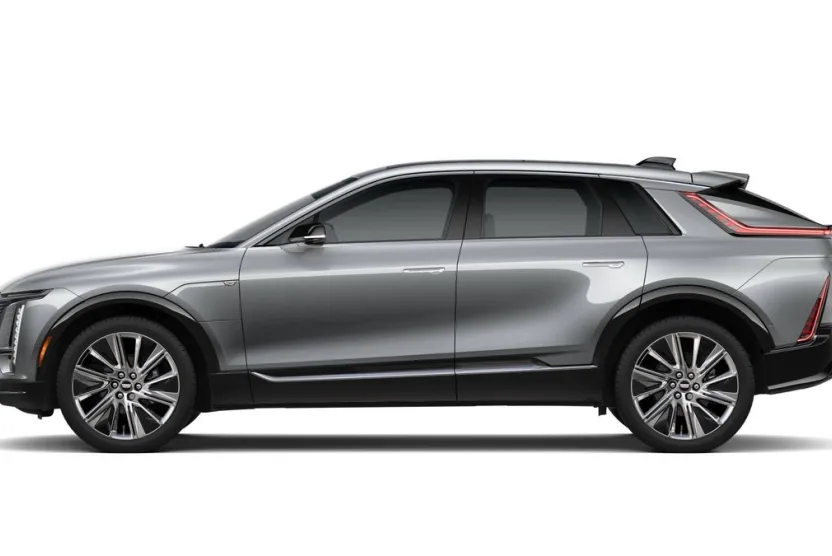 2026 Cadillac Lyriq Luxury photo 1