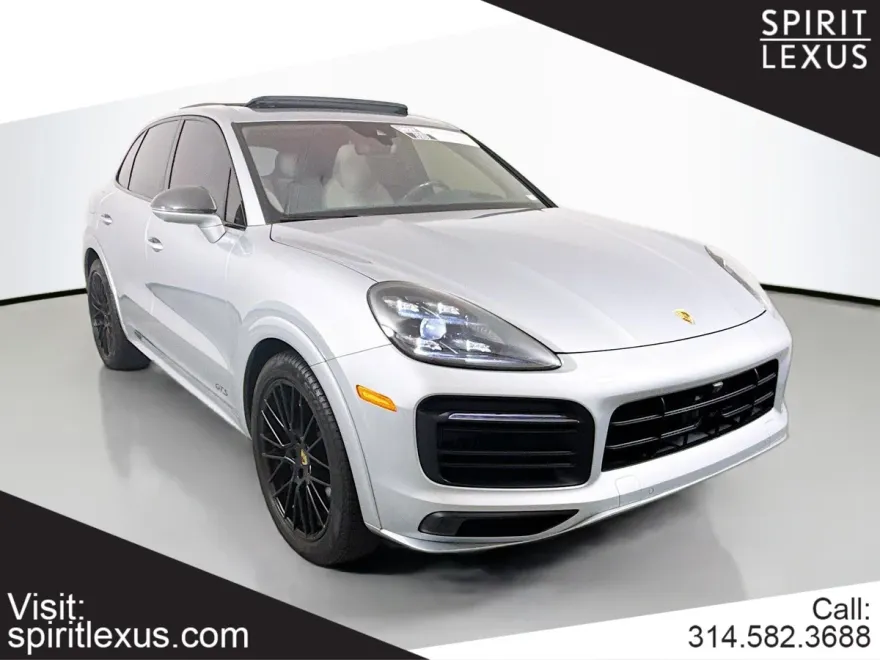 2021 Porsche Cayenne GTS photo 1