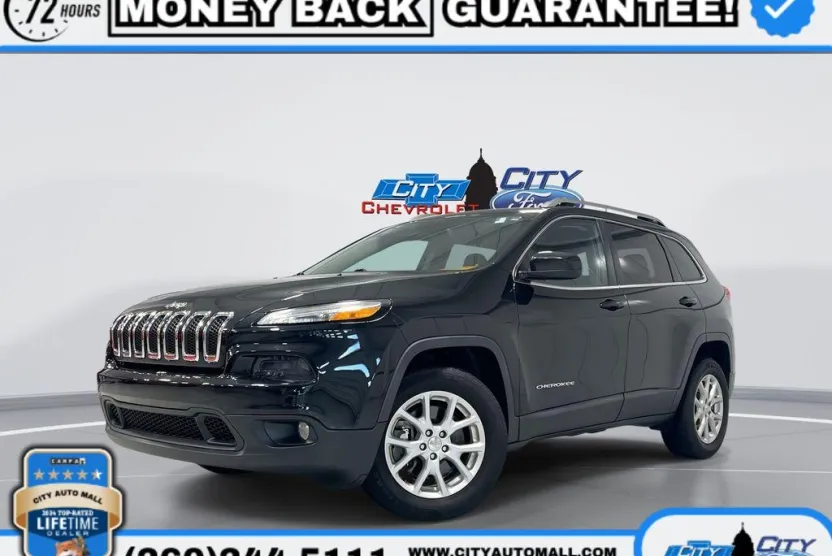2016 Jeep Cherokee Latitude photo 1
