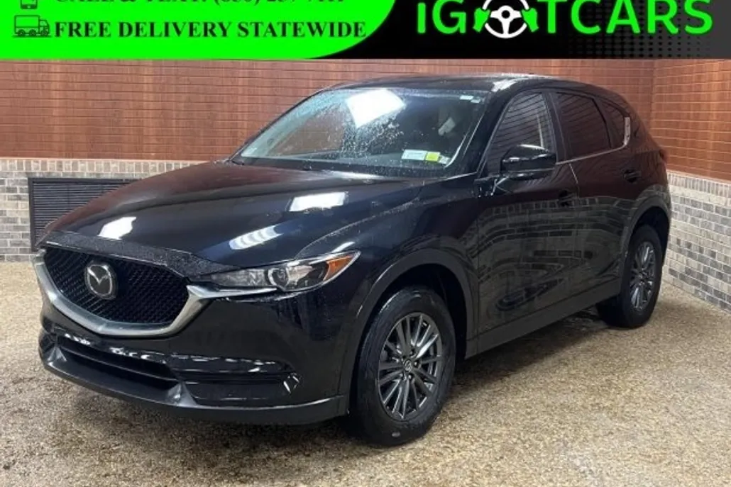 2019 Mazda CX-5 Touring photo 1