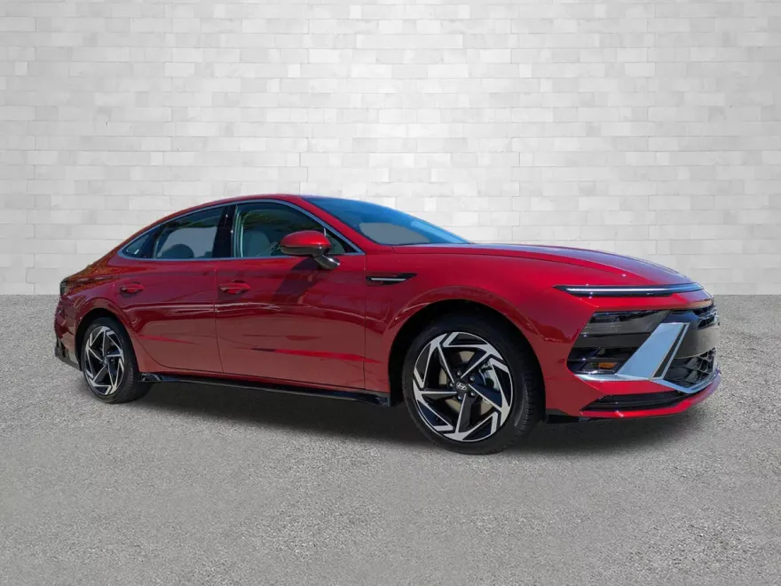 2026 Hyundai Sonata SEL Sport photo 1