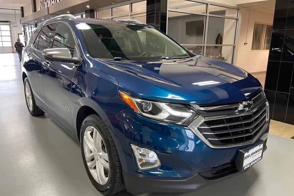 2020 Chevrolet Equinox Premier photo 1