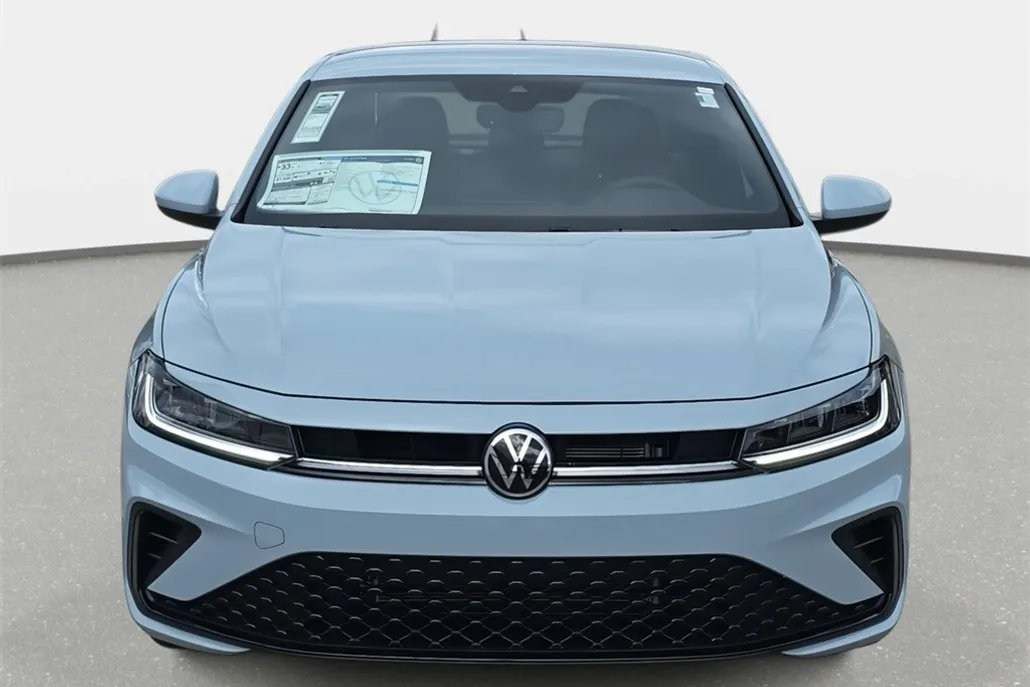 2026 Volkswagen Jetta 1.5T Sport photo 1