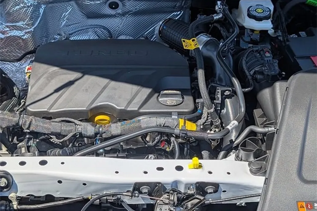 2025 Chevrolet Trax ACTIV photo 1