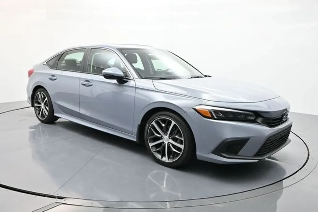 2024 Honda Civic Touring photo 1