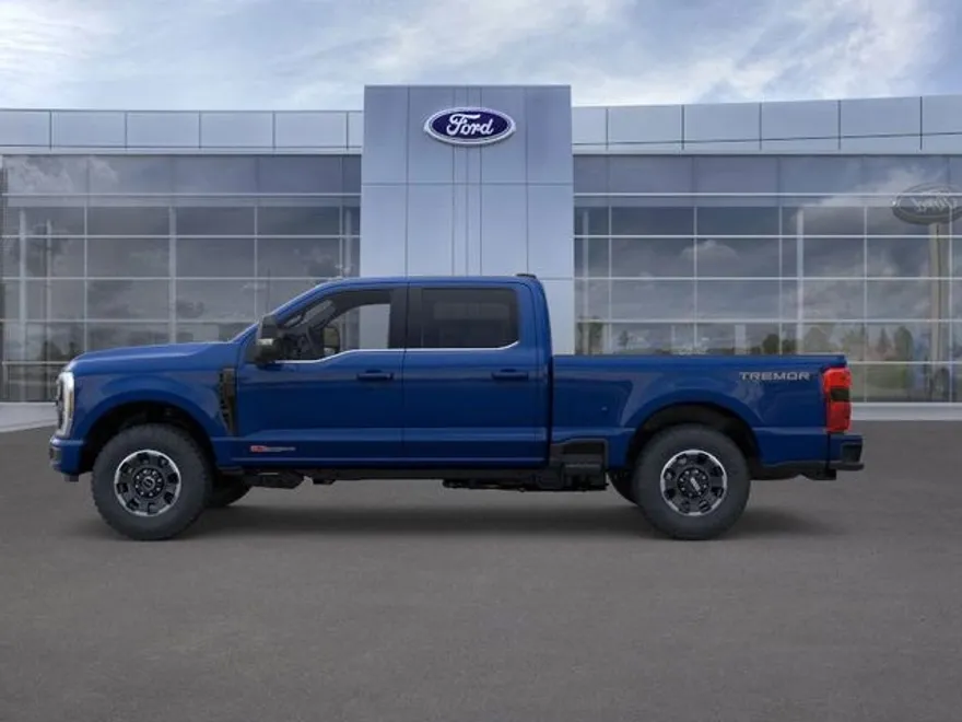 2026 Ford F-350 Lariat photo 1