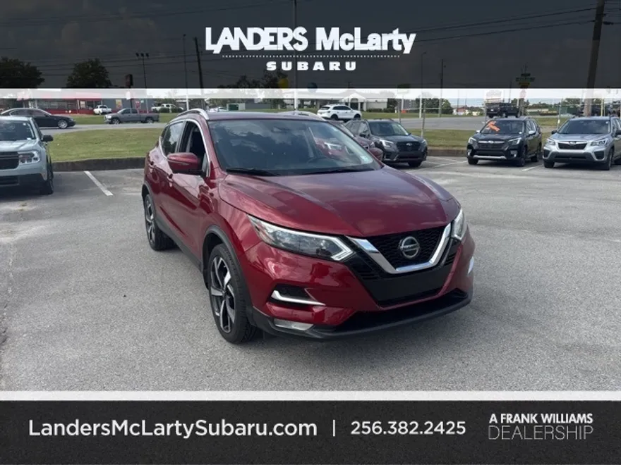 2020 Nissan Rogue Sport SL photo 1