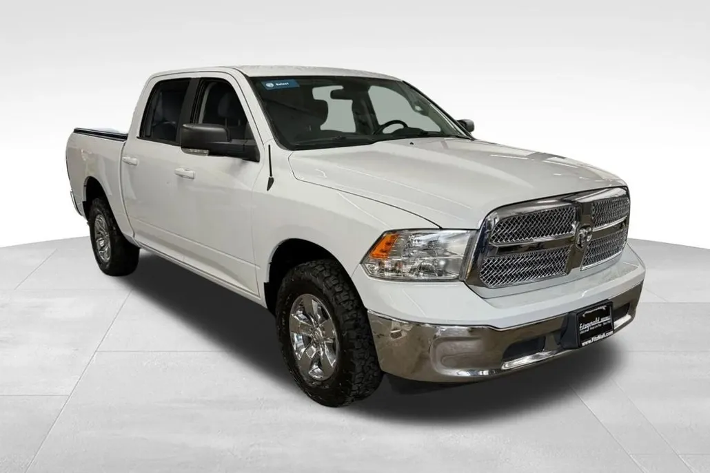 2019 Ram 1500 Classic SLT photo 1