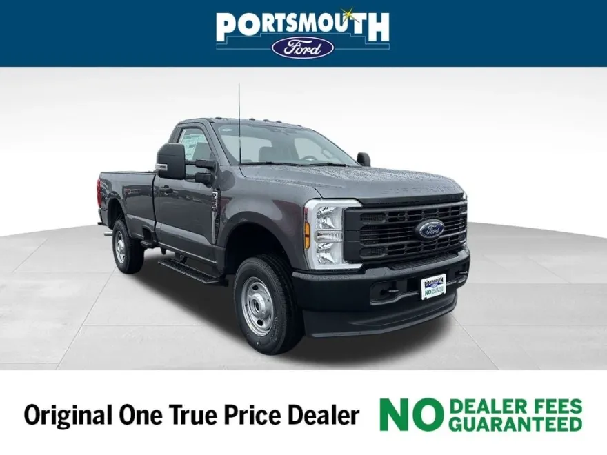 2025 Ford F-250 photo 1