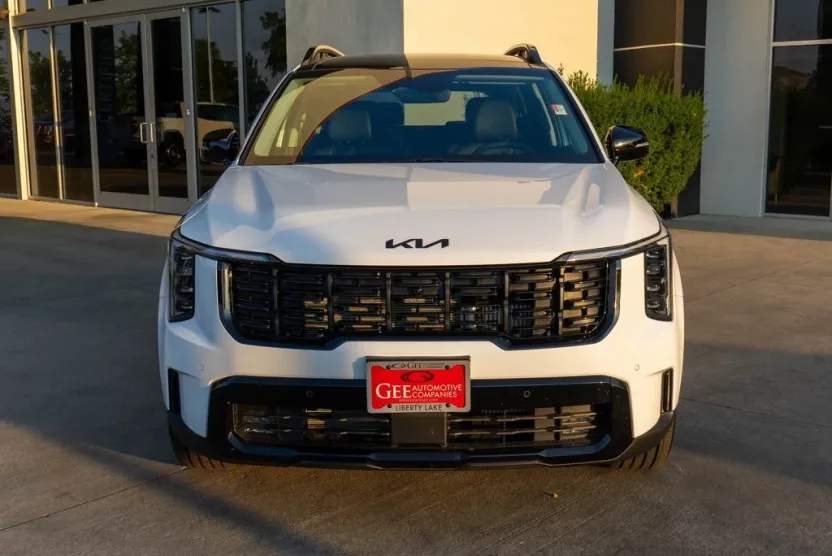 2026 Kia Sorento X-Line SX photo 1