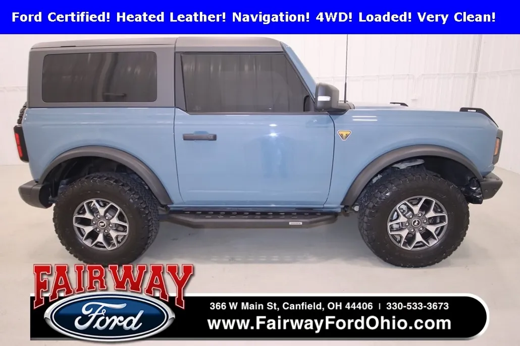 2023 Ford Bronco Badlands photo 1