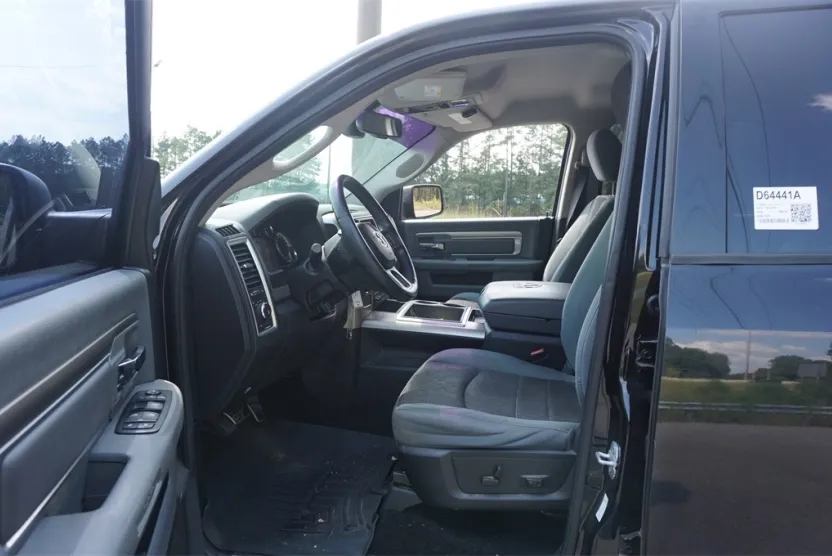 2014 Ram 1500 Big Horn photo 1