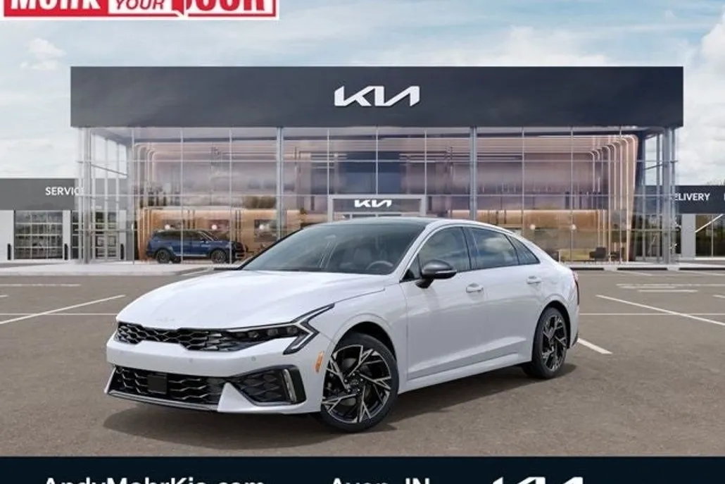 2025 Kia K5 GT-Line photo 1