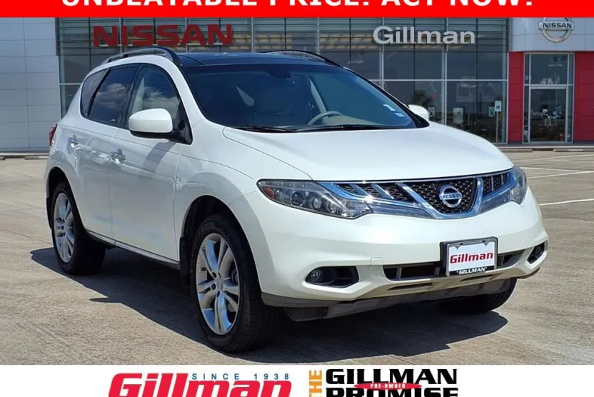 2011 Nissan Murano LE photo 1