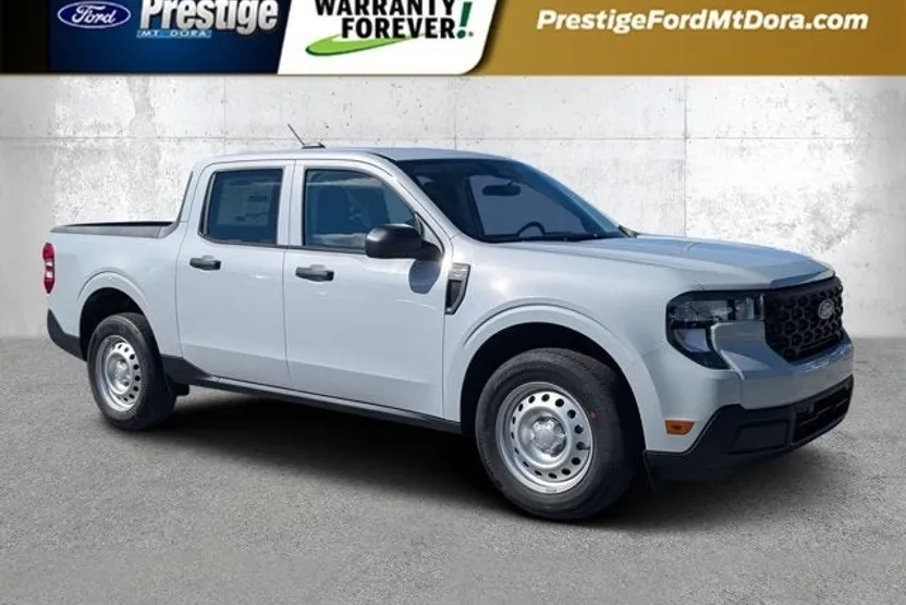 2025 Ford Maverick XL photo 1