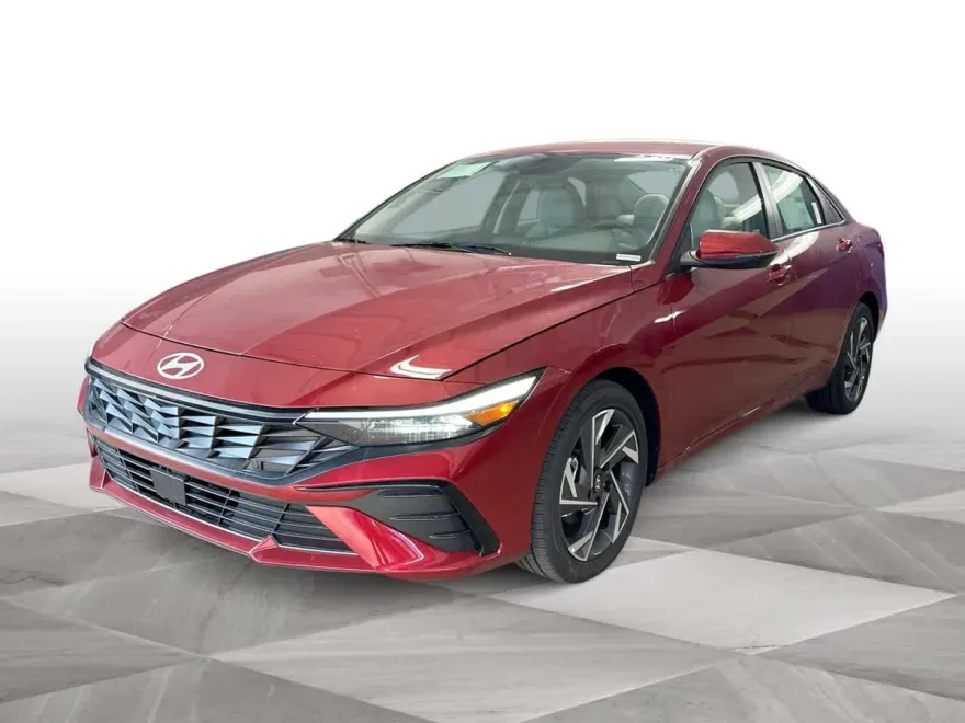 2025 Hyundai Elantra Limited photo 1