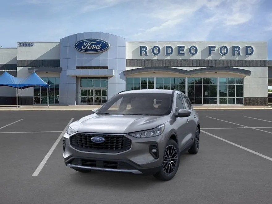 2025 Ford Escape photo 1