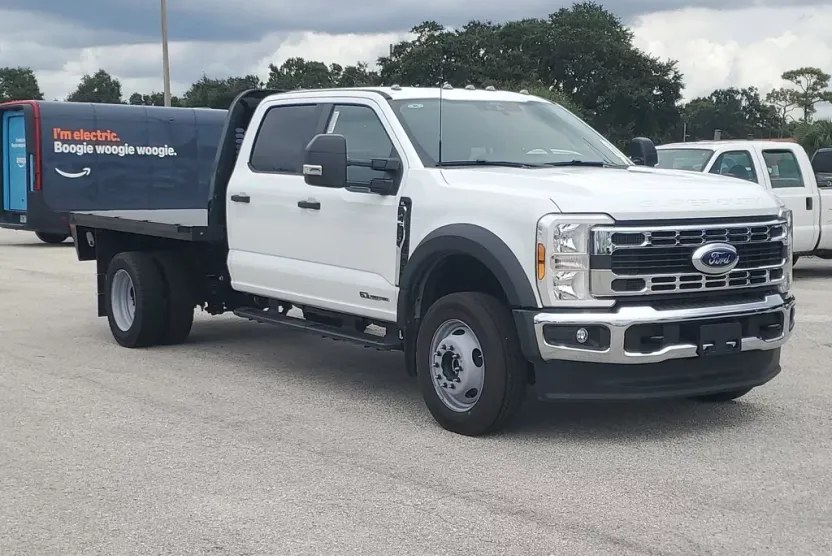 2025 Ford F-450 XL photo 1